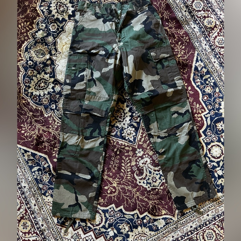 Authentic Army Cargo Pants